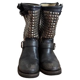 Stivali biker Ash borchiati in pelle nera Nero