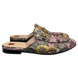 Mules Gucci Princetown T.35,5 Beige