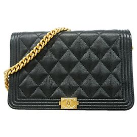 Portafoglio a spalla con catena Chanel Boy Nero