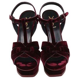 Autre Marque Saint Laurent Tribute Plateau-Sandalen aus bordeauxrotem Samt Bordeaux