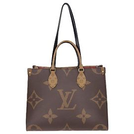 Louis Vuitton Reverse Monogram Giant Canvas OnTheGo MM Tasche Braun