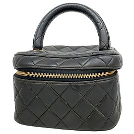 Bolsa Vanity Chanel Black Matelassé Preto