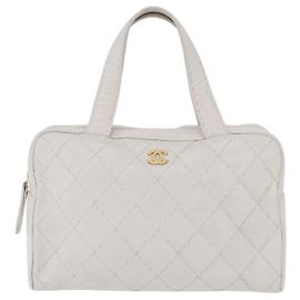 Chanel Vintage CC Zip Around Bowler Quilted Caviar East West Blanc