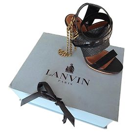 Sandales à talons hauts Lanvin en cuir noir et chaîne dorée Noir