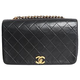 Chanel Sac à rabat 1989 en cuir d'agneau noir Noir
