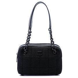 Bolsa Chanel Black CC Chocolate Bar em jersey Preto