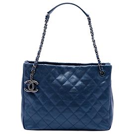 Chanel Blue Medium Quilted Iridescent Caviar Chic Shopping Tote Blu