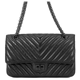 Chanel Black Chevron Lambskin So Black Reissue 2.55 Double Flap 225 Nero