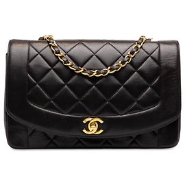 Chanel Black Small Quilted Lambskin Diana Single Flap Preto
