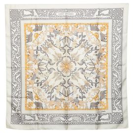 Hermès Hermes Carre 90 EARLY AMERICA Schal Braun Mehrfarben