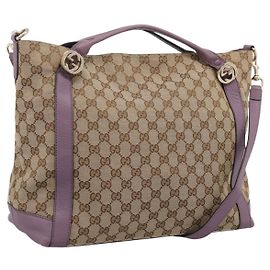 Gucci Schultertasche aus Canvas Beige