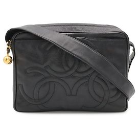 CHANEL Triple Coco Mark Schultertasche Schwarz