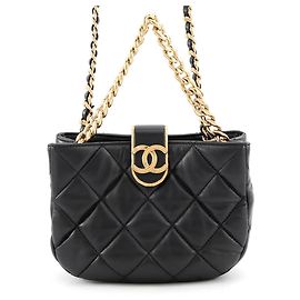 Chanel Matelassé Schultertasche aus Lammleder Schwarz