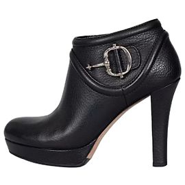 Botas de cano curto Gucci em couro preto NWB - EU 39 seminovo Outro