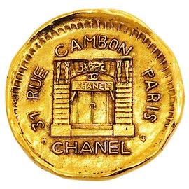 Chanel vergoldete Brosche Golden