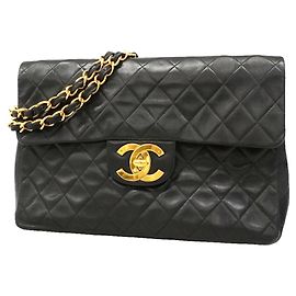 Sac à épaule Chanel en agneau noir Noir