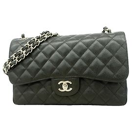 Borsa a tracolla Chanel nera in pelle di vitello grana Nero