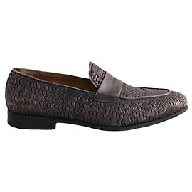 Salvatore Ferragamo Loafer aus Leder Grau Grau