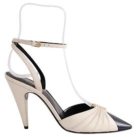 Autre Marque Tacones Saint Laurent de piel color ecru Crudo