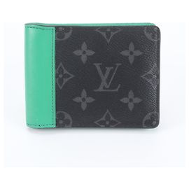 Carteira bi-fold Louis Vuitton com proteção RFID Verde