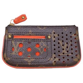 Louis Vuitton Pochette Clé Perfo Monogram Canvas Key Case Wallet Braun