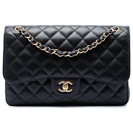 Chanel Black Jumbo Classic Caviar Double Flap Preto