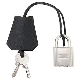 Hermès NEW CLOCHETTE & PADLOCK GM HERMES HAUT A COURROIE IN CLEMENCE LEATHER Black