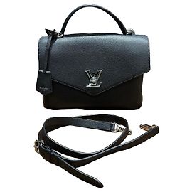Bolsa Louis Vuitton My Lockme Preto