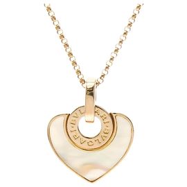 Bulgari Colar Bvlgari Cuore em Madrepérola Dourado