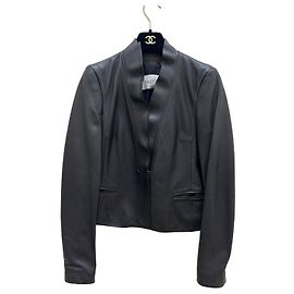 Valentino Kurz-Blazer aus schwarzem Leder, tailliert, IT 42, gebraucht Andere