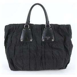 Prada Tessuto Nylon Shopper mit Leder-Details Schwarz