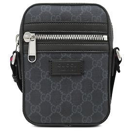 Bolsa Tiracolo Gucci Black GG Supreme Web Preto