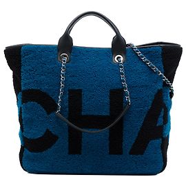 Borsa Shopping Deauville Chanel Blue Medium in montone e vitello Blu