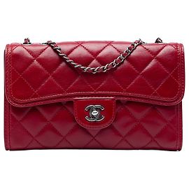 Chanel Red Small Quilted Lambskin Citizen Zip Flap Red