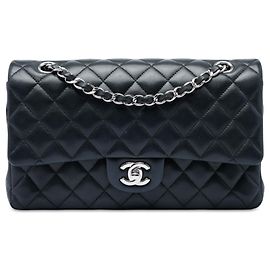 Chanel Black Medium Classic Lambskin Double Flap Negro