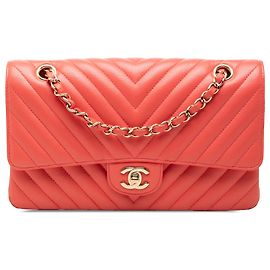 Chanel Pink Medium Classic Chevron Lambskin Double Flap Rose