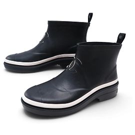 NEW CHANEL SHORT RAIN BOOTS G45076 CC LOGO 38 BOX Black