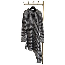 Robe Chanel 24K en maille argentée ornée Autre