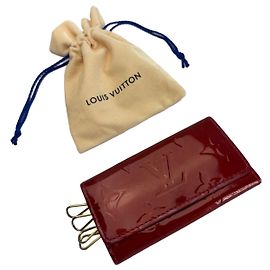Porte-clés Vintage Louis Vuitton Monogram Monogram Vernis Patent Fin 1990s Red Rouge