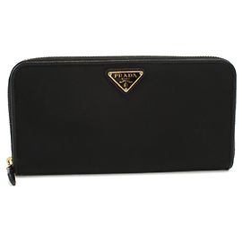 Portafoglio lungo Prada in nylon nero Nero