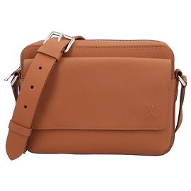 Louis Vuitton Boarding Messenger Aerogram Shoulder Bag Brown