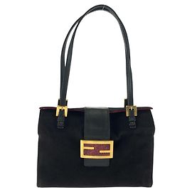 Fendi Mamma Handbag in Black Suede Black