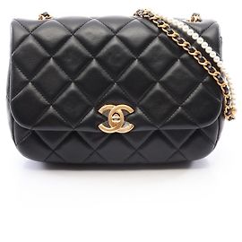 Bolso de hombro Chanel Matelassé con perlas artificiales Negro