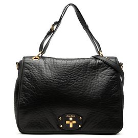 Borsa a mano e a tracolla Miu Miu in pelle nera Nero