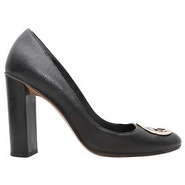 Décolleté Gucci GG in pelle nera Taglia 7B Nero