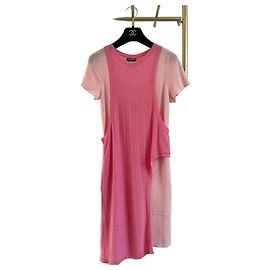 Vestido de renda rosa Chanel Outro