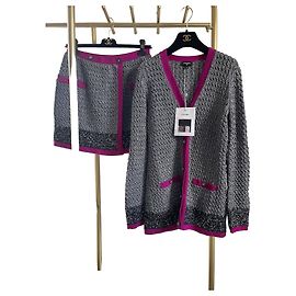 Chanel 21K Cardigan en laine gris violet Autre
