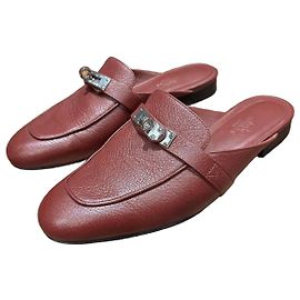 Hermès Oz Leather Mules Dark red