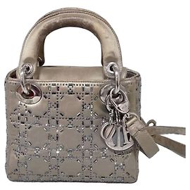 Christian Dior Mini Lady Dior Mala em Cetim e Cristais - Cinza Outro