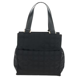 Chanel Travel Line Nylon Medium Schwarz